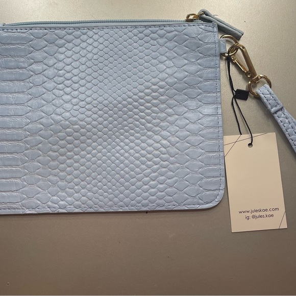 NWT Jules Kae Vegan Snake Leather Wristlet - Picture 2 of 4